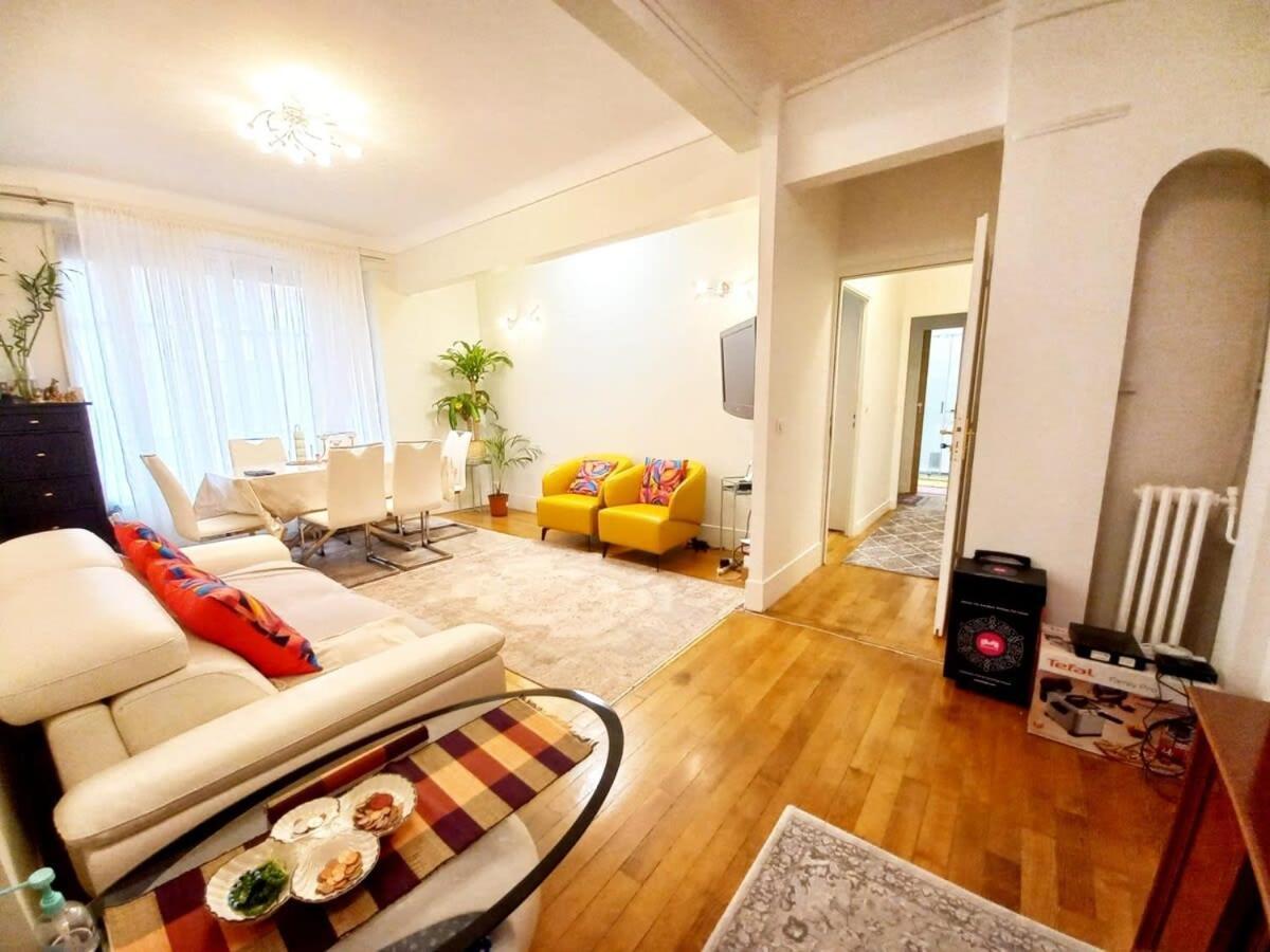 16 Michel-ange Les Beaux Quartiers De Paris